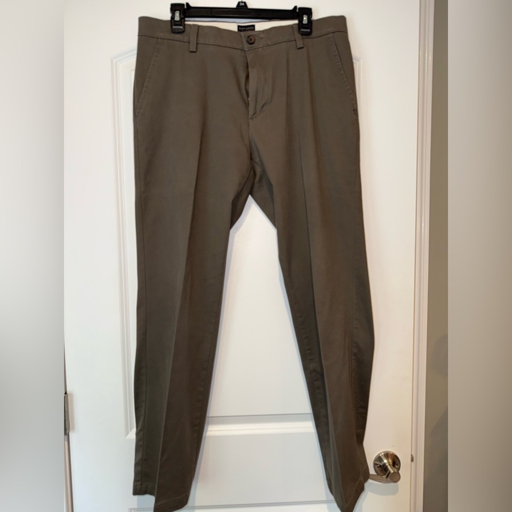 Dockers Tan Chinos Straight-Cut Tailored